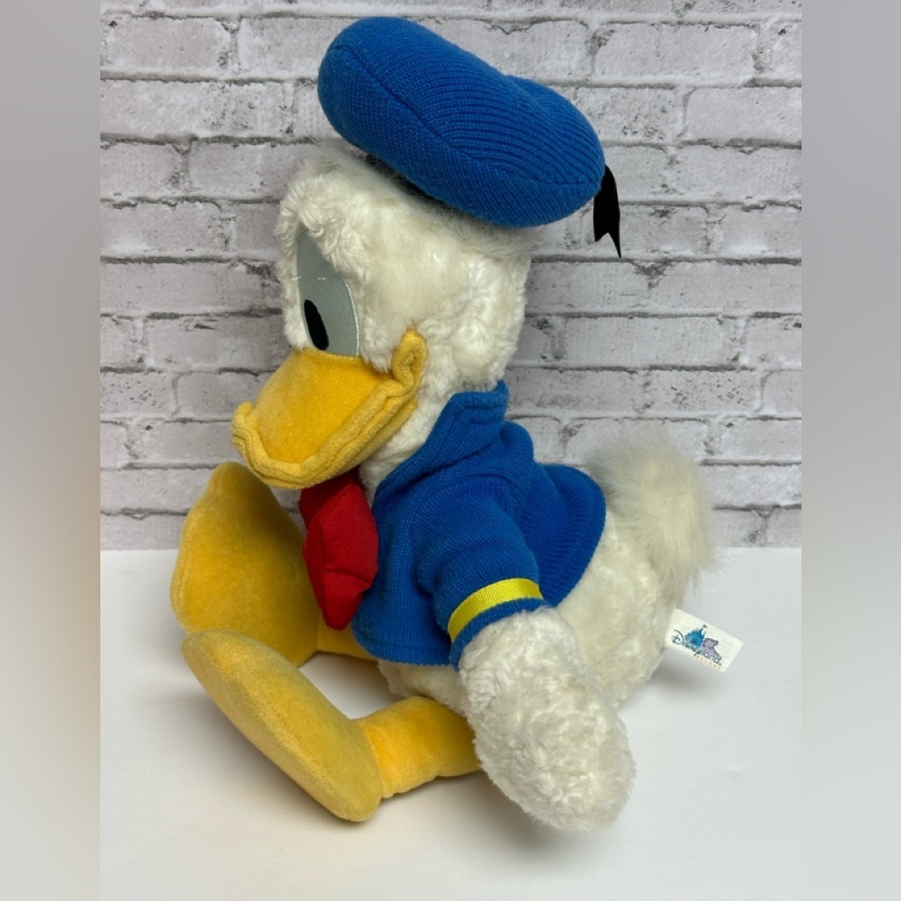 Disneyland Walt Disney Resort DONALD DUCK Vintage Plush 1990s Stuffed Animal - Picture 2 of 13